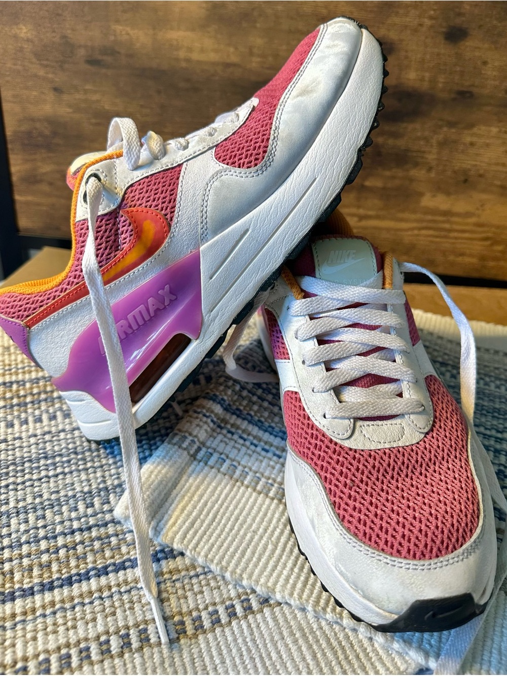 Nike Air Max SYSTM wo8.5 Cosmic Fuchsia Dream Mesh Low Top Sneakers FD0825-600